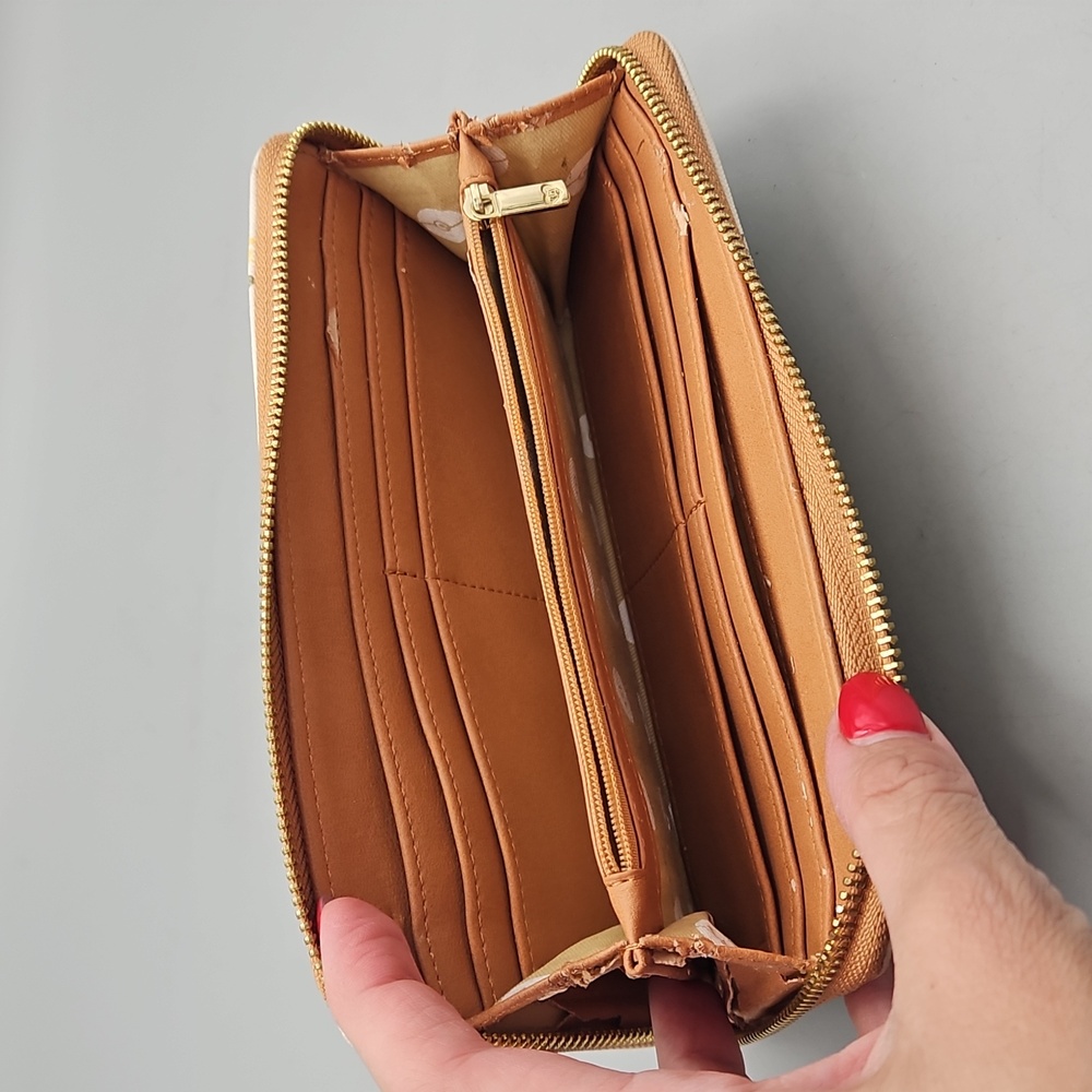 Loungefly Pokemon 151 Zip Wallet Rare ! Loungefly Rare Pokemon Wallet Flawed - Picture 6 of 11